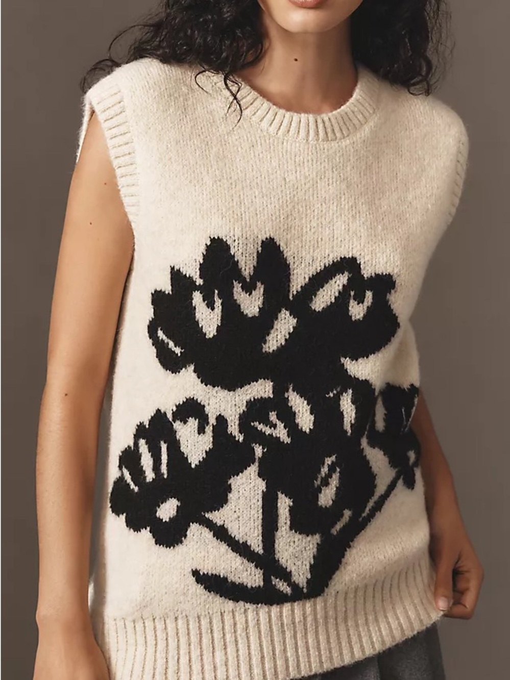 NWT Anthropologie Maeve Graphic Flower Sweater Vest Ivory Black. Oversized! SM